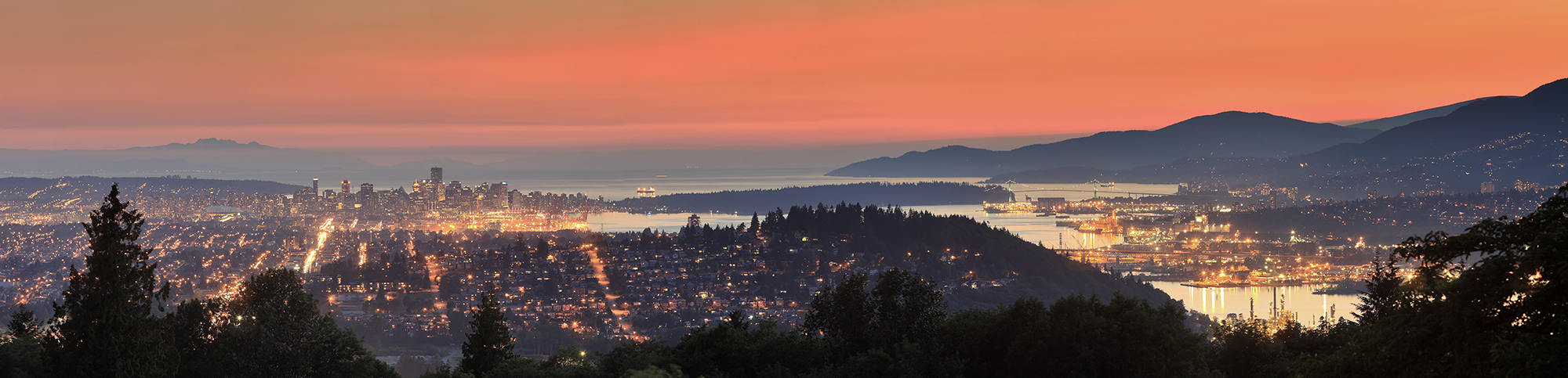 High-Resolution-Panoramic-Image-Vancouver-Skyline-SFU-Mountain-Sunset-Westcoast-BC-Canada