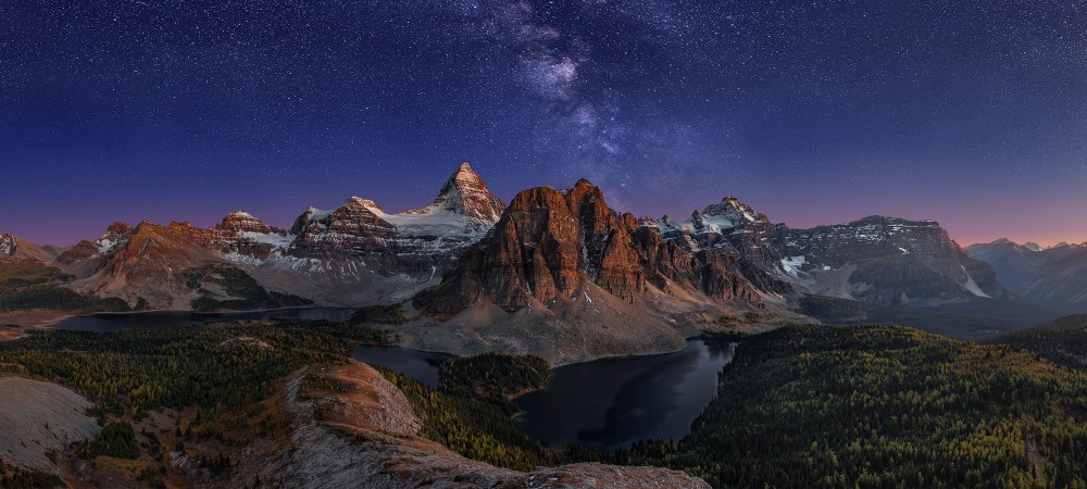 Ultra-high-resolution-panoramic-image-Assiniboine-provincial-park-BC-Canada